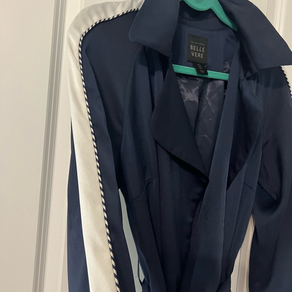 Jacket! - Picture 2 of 4